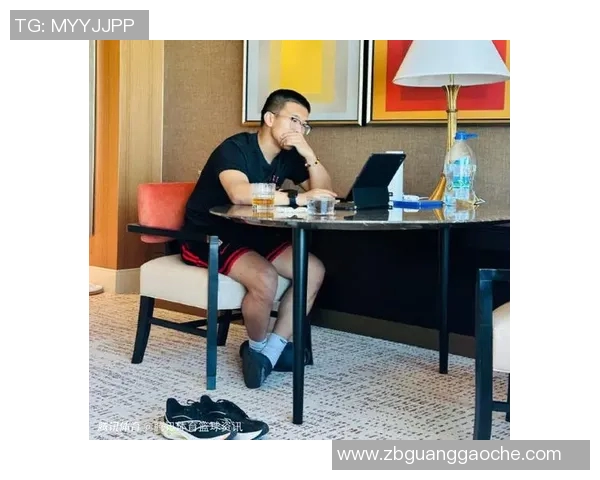 最满意今天哪部分?杨瀚森打趣:比较满意克里斯 他翻译得特别好 最满意今天哪部分?杨瀚森打趣:比较满意克里斯 他翻译得特别好